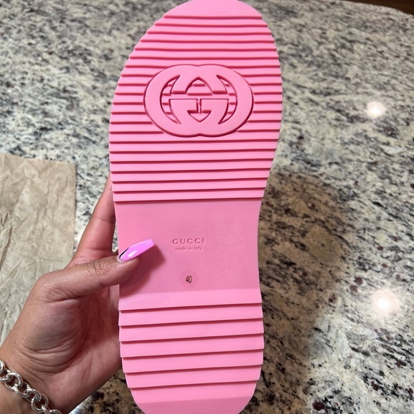 NEW GUCCI Pink Monogram Coated Canvas and Leather Trim Platform Sandals Size 40 - Picture 11 of 12